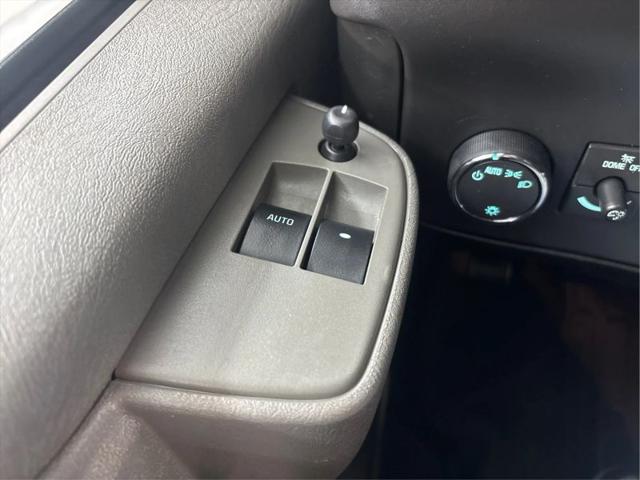 2022 GMC Savana Cargo RWD 2500 Regular Wheelbase Work Van