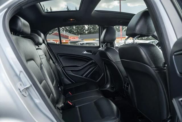 2017 Mercedes-Benz GLA-CLASS GLA 250 4MATIC