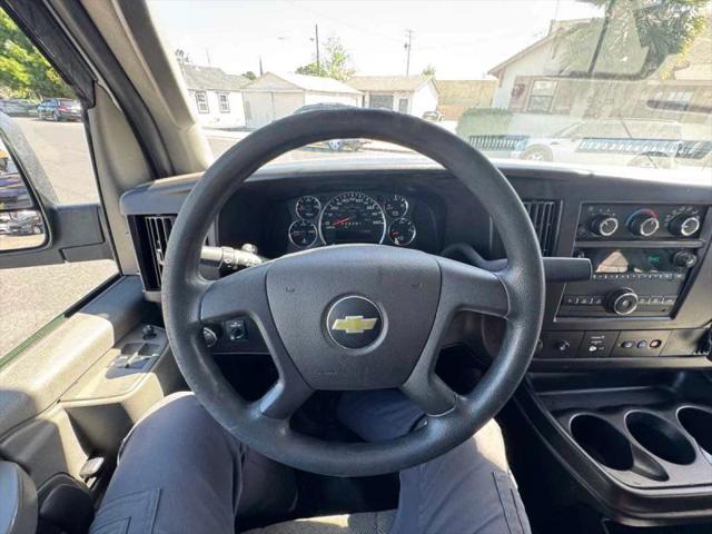 2021 Chevrolet Express Cargo Van RWD 2500 Regular Wheelbase WT