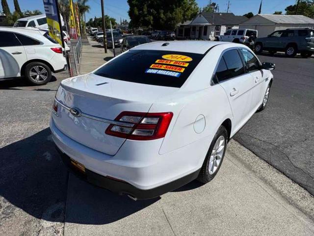 2014 Ford Taurus SE