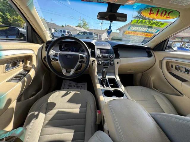2014 Ford Taurus SE