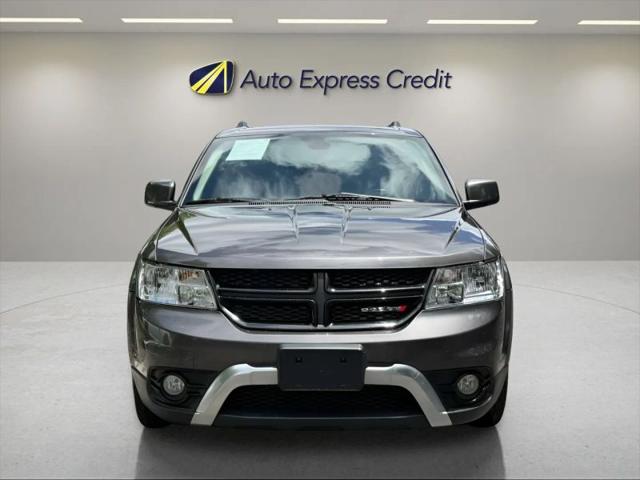 2020 Dodge Journey Crossroad