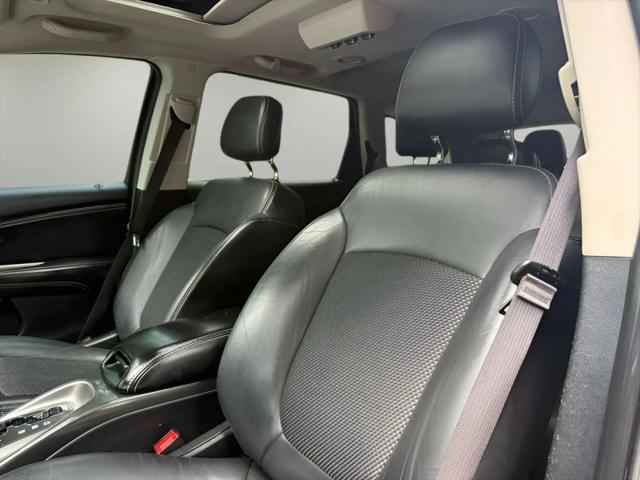 2020 Dodge Journey Crossroad