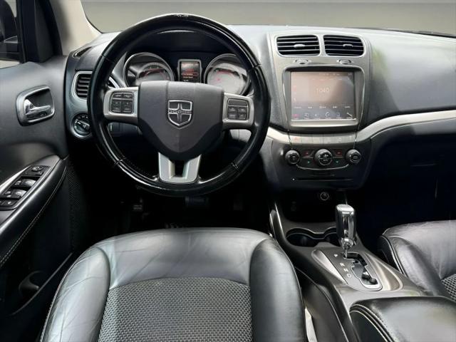 2020 Dodge Journey Crossroad