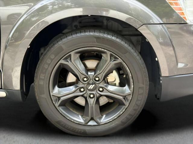 2020 Dodge Journey Crossroad