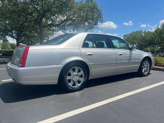 2006 Cadillac DTS Standard