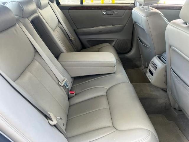 2006 Cadillac DTS Standard