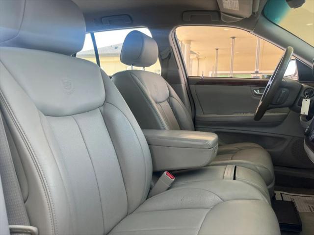 2006 Cadillac DTS Standard