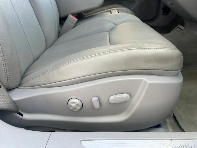2006 Cadillac DTS Standard