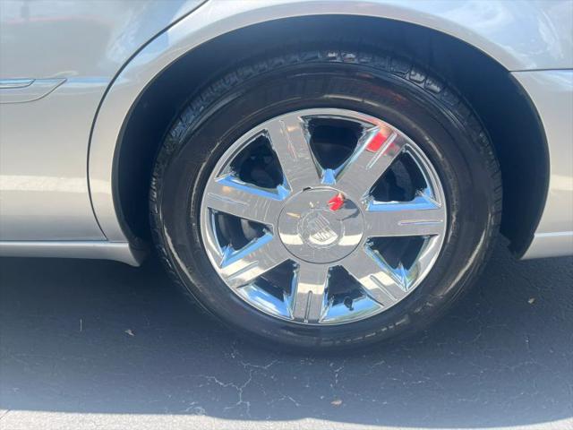 2006 Cadillac DTS Standard