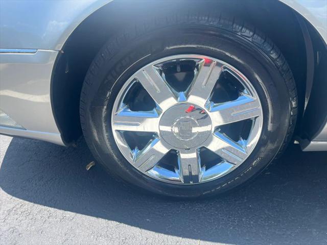 2006 Cadillac DTS Standard