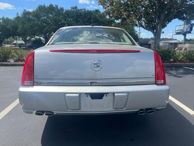 2006 Cadillac DTS Standard