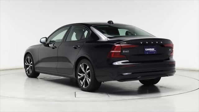 2024 Volvo S60 B5 Plus Dark Theme