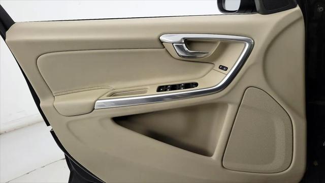 2016 Volvo S60 T5 Drive-E Premier