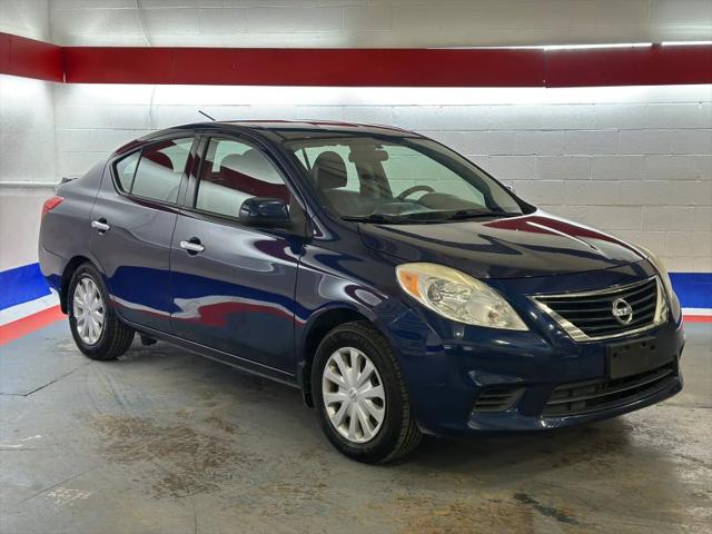 2014 Nissan Versa 1.6 SV