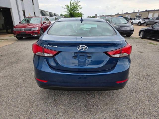 2015 Hyundai Elantra SE