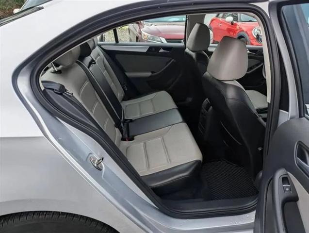 2014 Volkswagen Jetta SEL
