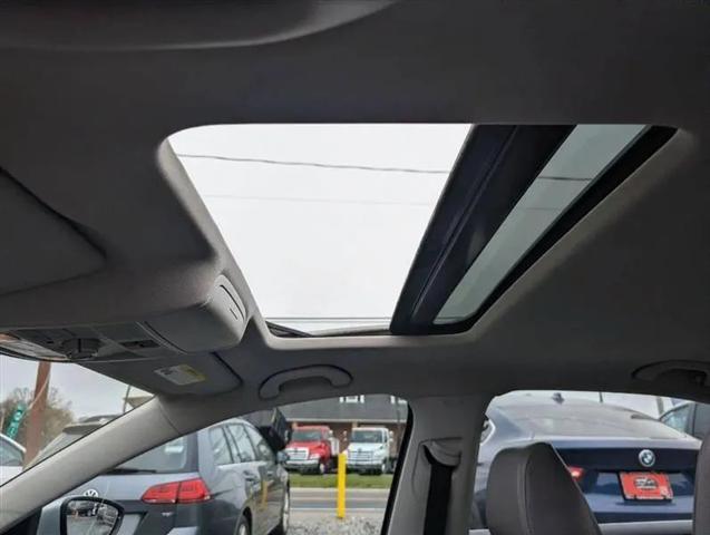 2014 Volkswagen Jetta SEL
