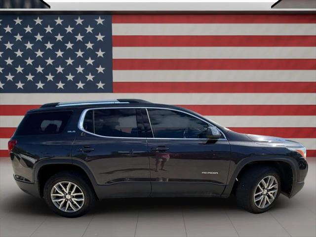 2017 GMC Acadia SLE-2