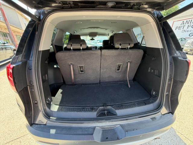 2017 GMC Acadia SLE-2
