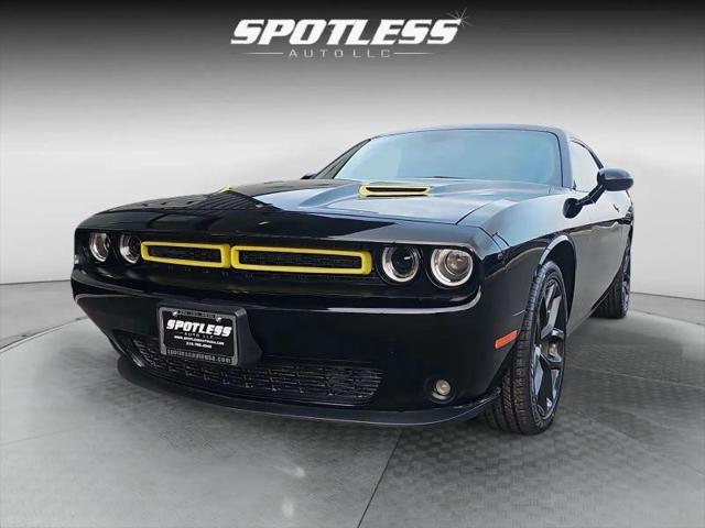 2022 Dodge Challenger SXT