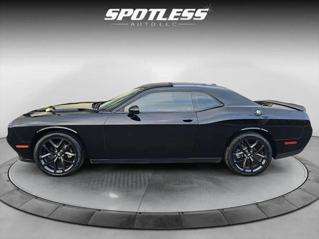 2022 Dodge Challenger SXT