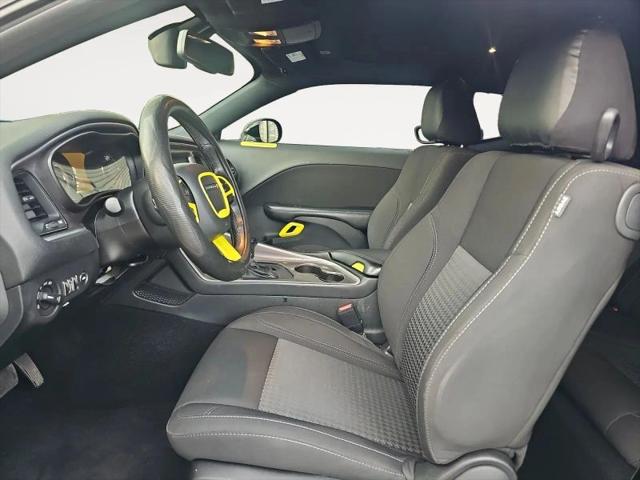 2022 Dodge Challenger SXT