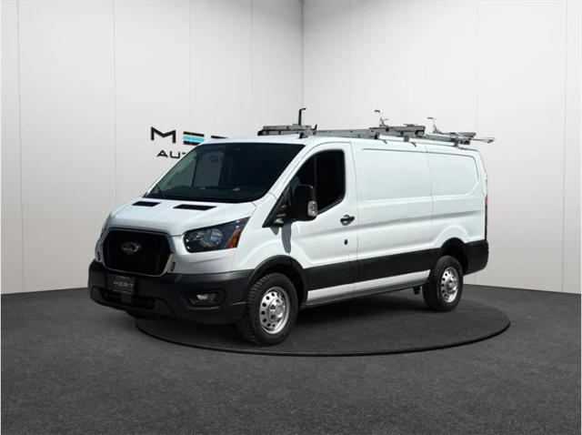 2023 Ford Transit Cargo Van w/RWB