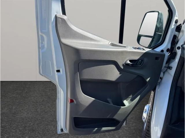 2023 Ford Transit Cargo Van w/RWB