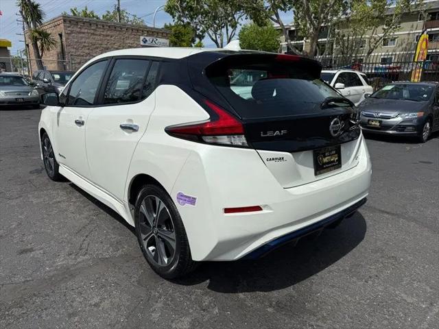 2018 Nissan LEAF SV