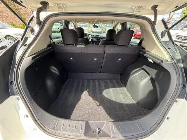 2018 Nissan LEAF SV