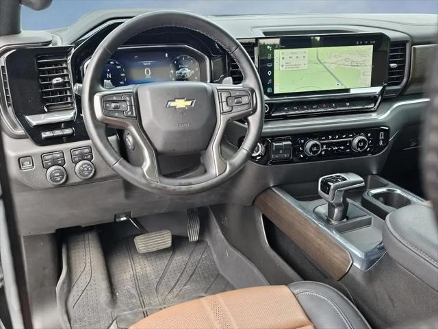 2025 Chevrolet Silverado 1500 4WD Crew Cab Short Bed High Country