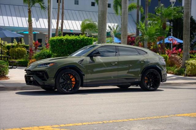 2024 Lamborghini Urus S