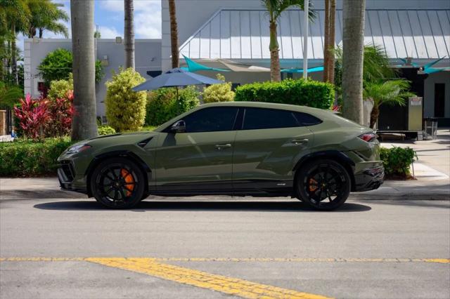 2024 Lamborghini Urus S