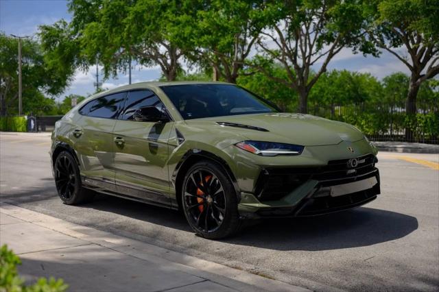 2024 Lamborghini Urus S