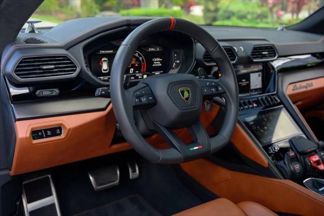 2024 Lamborghini Urus S