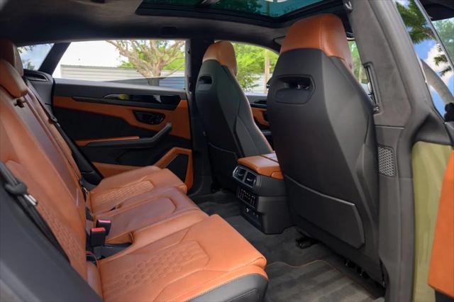 2024 Lamborghini Urus S