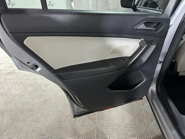 2021 Volkswagen Tiguan 2.0T SE R-Line Black