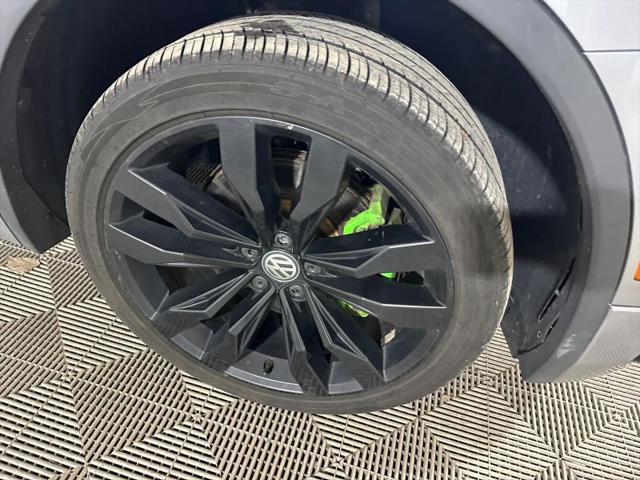 2021 Volkswagen Tiguan 2.0T SE R-Line Black