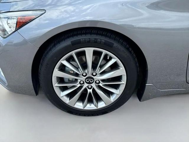 2023 INFINITI Q50 LUXE