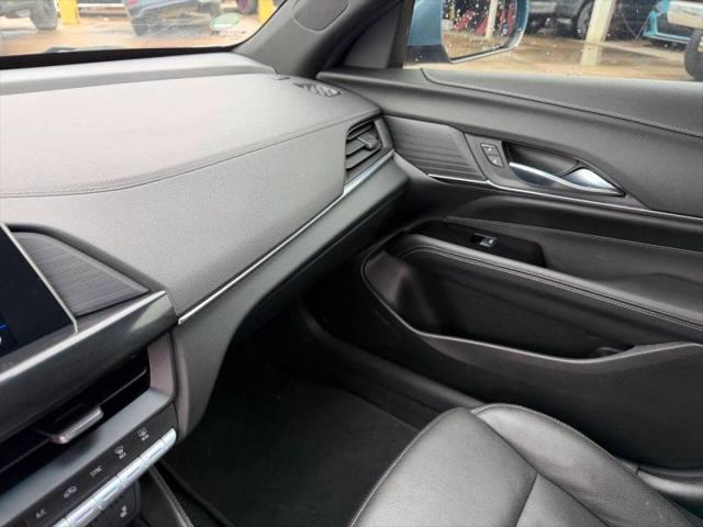 2023 Cadillac CT4 Premium Luxury