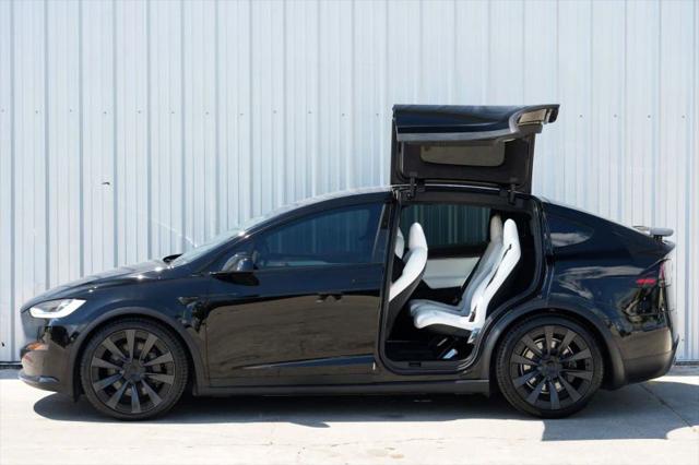 2023 Tesla Model X Standard Range
