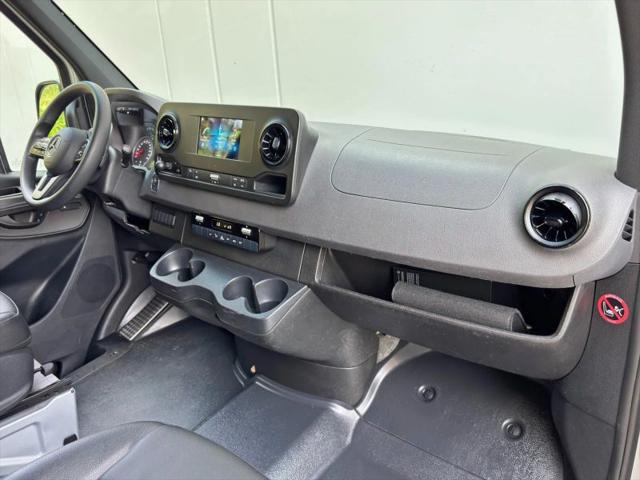 2024 Mercedes-Benz Sprinter 2500 High Roof 4-Cyl Diesel