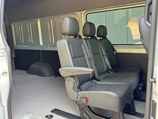 2024 Mercedes-Benz Sprinter 2500 High Roof 4-Cyl Diesel