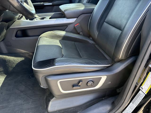 2020 Ram 1500 Laramie Crew Cab 4x4 5'7" Box