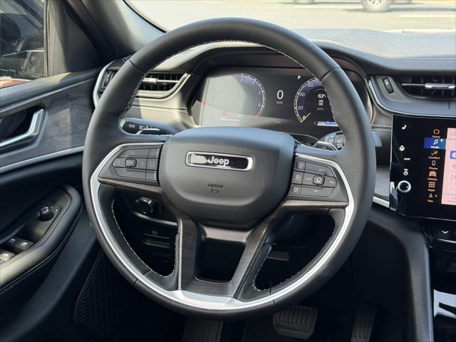 2026 Jeep Grand Cherokee L Altitude 4x4