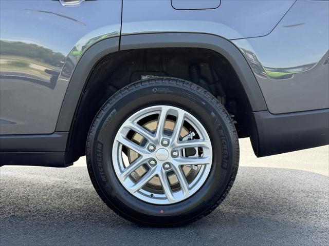2026 Jeep Grand Cherokee L Altitude 4x4