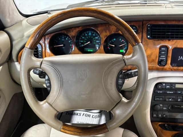 2000 Jaguar XK8 XK8