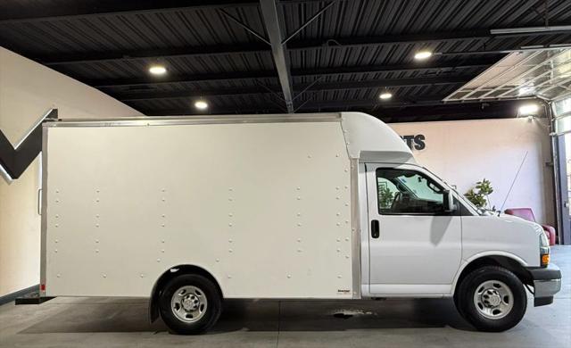 2019 Chevrolet Express Cutaway 4500 4500
