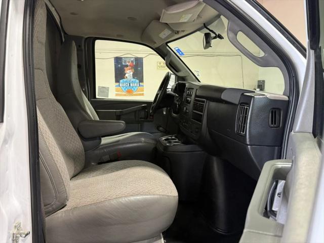 2019 Chevrolet Express Cutaway 4500 4500